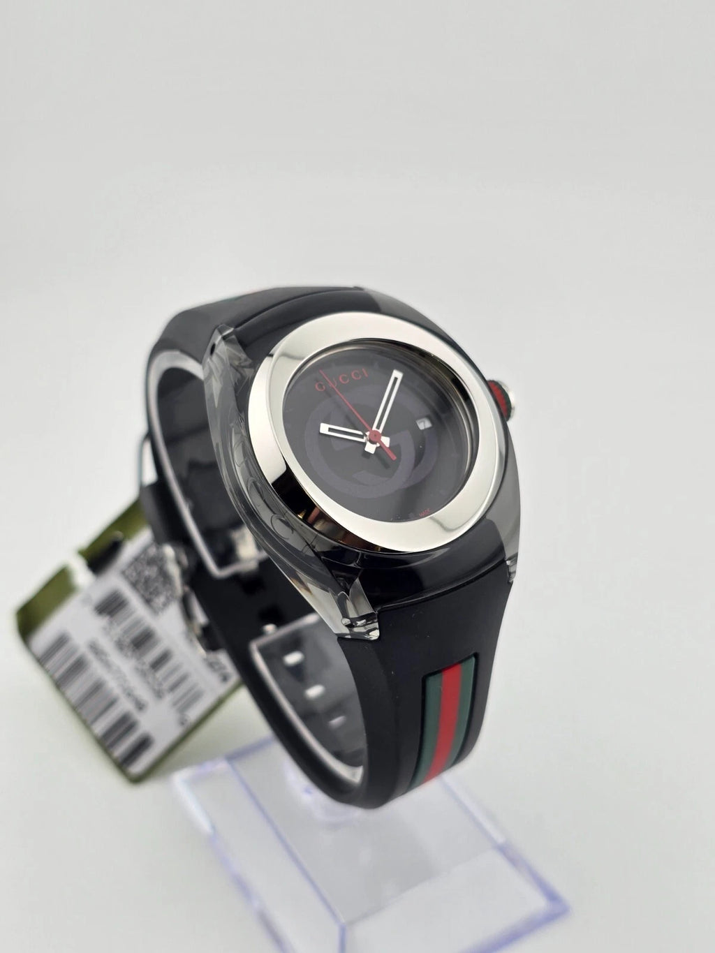 Gucci Sync L Women's Black Dial Rubber Band Quartz Watch - YA137301 ($670 MSRP)