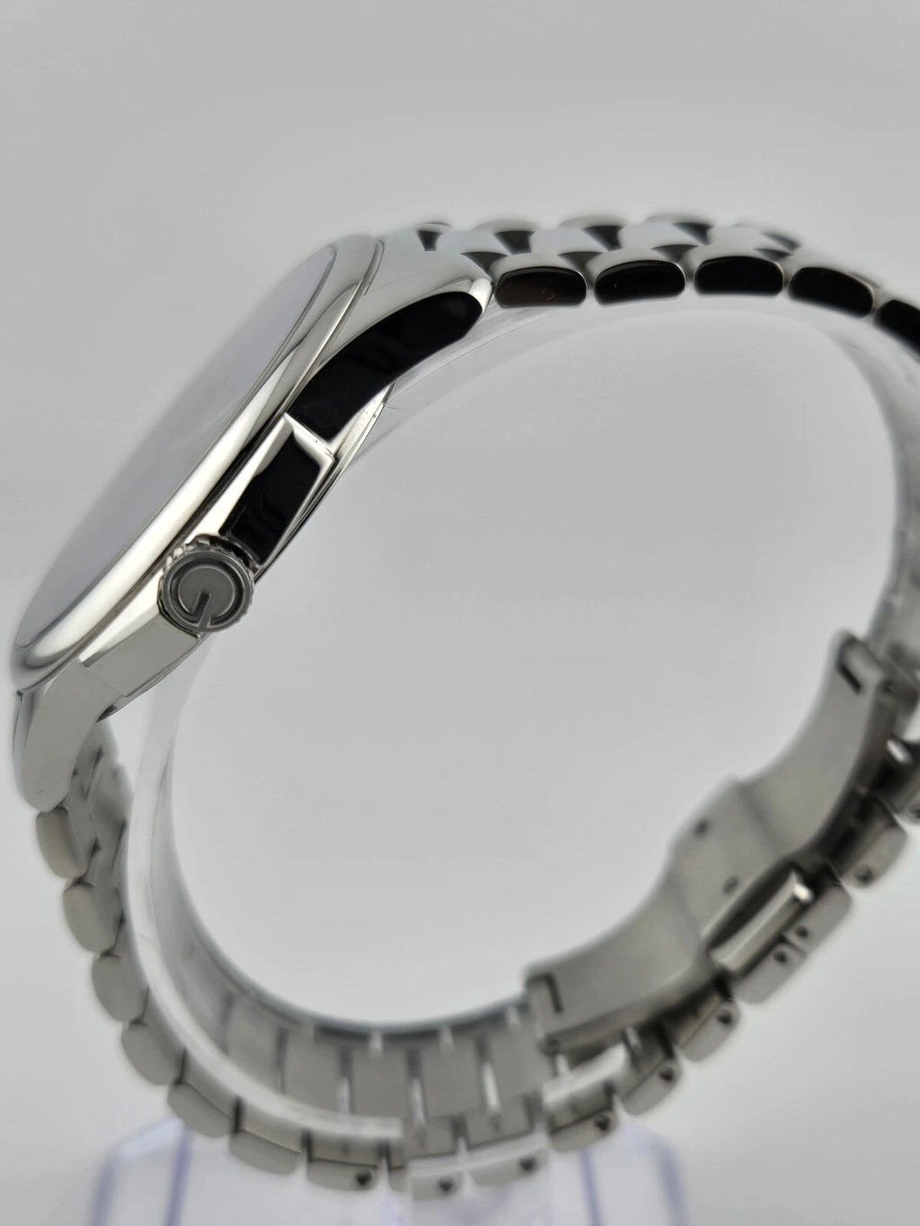 Gucci G-Timeless Men's Blue Dial Stainless Steel Watch - YA126371 ($1150 MSRP)