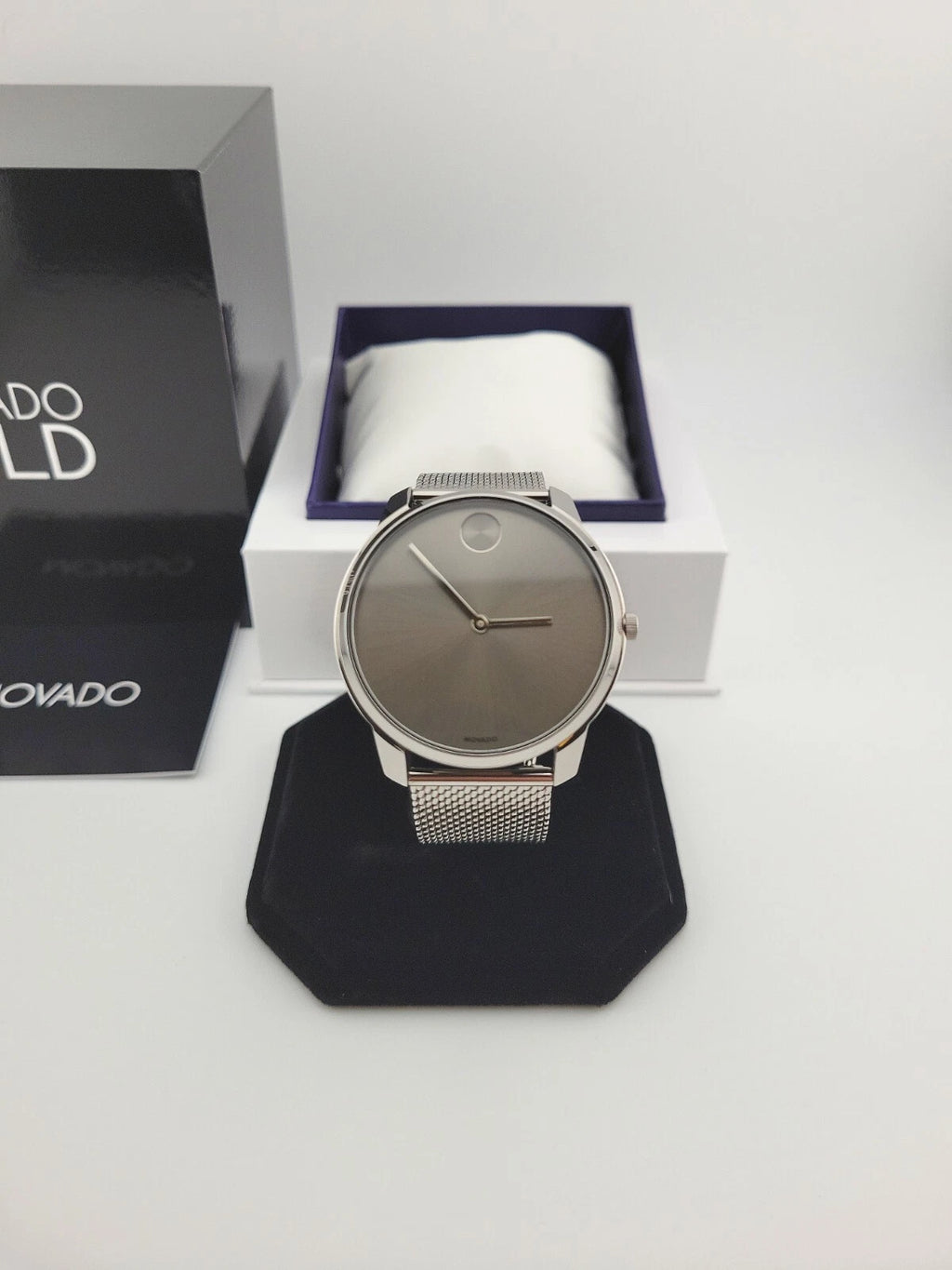 Movado Men's Bold Gray Dial Stainless Steel Watch - 3600599 ($695 MSRP)