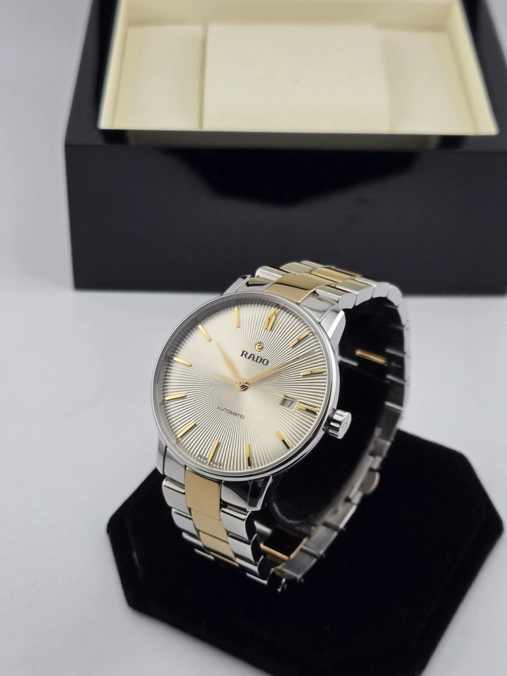 Rado Men's Coupole Classic Gold Accents Automatic Watch - R22860103 ($1610 MSRP)