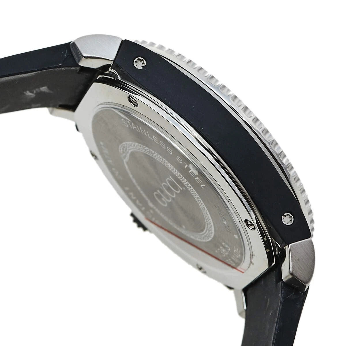 Gucci Dive Men's Snake Dial Rubber Strap Watch -YA136323